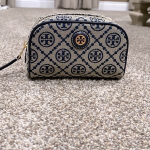 NWT Tory Burch Small Cosmetic Bag Navy